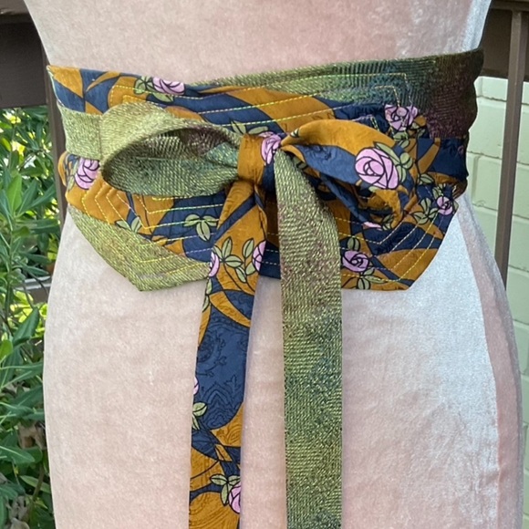 Blue red safari giraffe animals obi style upcycled wrap silk ties belt OS - Picture 11 of 15